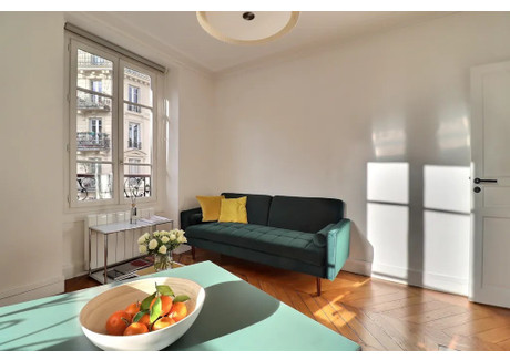 Mieszkanie do wynajęcia - Rue de Marguerite de Rochechouart Paris, Francja, 31 m², 2028 USD (8296 PLN), NET-92487344