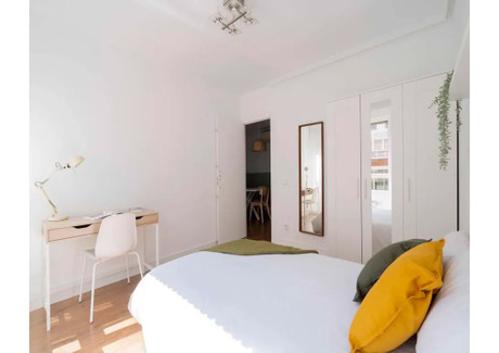 Mieszkanie do wynajęcia - Calle de Andrés Mellado Madrid, Hiszpania, 140 m², 980 USD (3859 PLN), NET-92539999