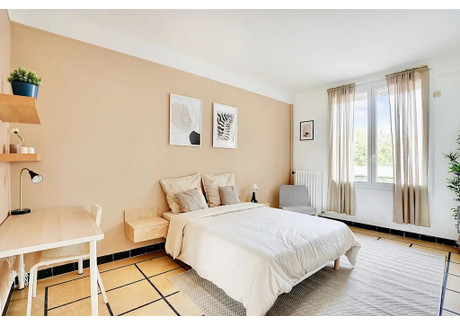 Mieszkanie do wynajęcia - Rue de Versailles Clamart, Francja, 116 m², 594 USD (2392 PLN), NET-92540089