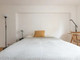 Mieszkanie do wynajęcia - Villa des Charmilles Paris, Francja, 242 m², 1643 USD (6474 PLN), NET-92643742