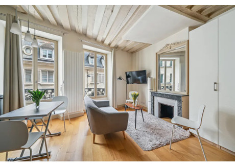 Mieszkanie do wynajęcia - Rue Mazarine Paris, Francja, 32 m², 3439 USD (13 860 PLN), NET-92760846