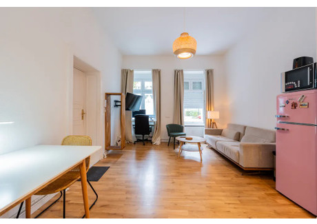 Mieszkanie do wynajęcia - Usedomer Straße Berlin, Niemcy, 35 m², 1514 USD (6086 PLN), NET-92760907