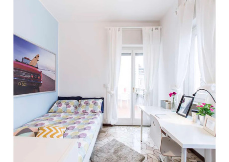 Mieszkanie do wynajęcia - Via Pasquale Fornari Milan, Włochy, 110 m², 952 USD (3749 PLN), NET-92943418
