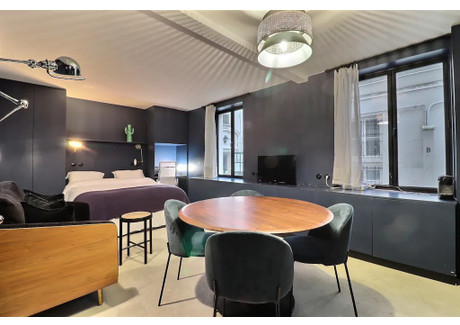 Mieszkanie do wynajęcia - Rue du Cherche-Midi Paris, Francja, 24 m², 2082 USD (7972 PLN), NET-93994966