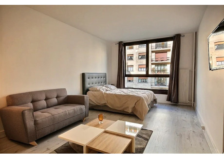 Mieszkanie do wynajęcia - Avenue Paul Doumer Paris, Francja, 30 m², 1659 USD (6420 PLN), NET-93994984