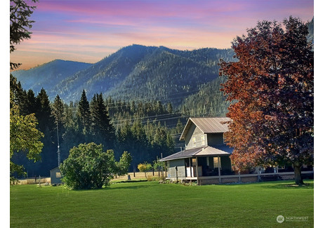 Dom na sprzedaż - 810 Goat Peak Ranch Road Cle Elum, Usa, 235,97 m², 985 000 USD (3 772 550 PLN), NET-98312251