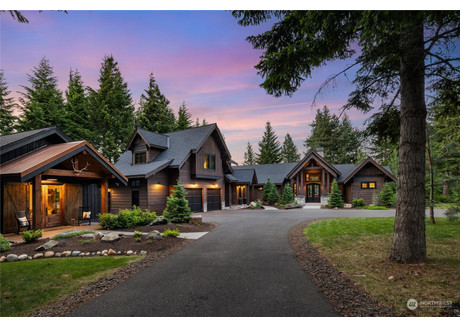 Dom na sprzedaż - 310 Fortune Creek Lane Cle Elum, Usa, 391,03 m², 2 998 000 USD (12 291 800 PLN), NET-98383330