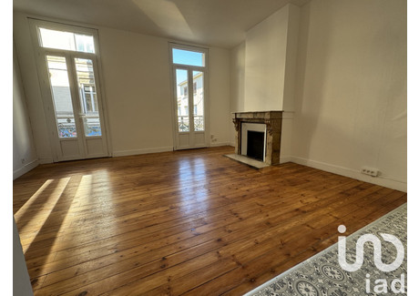 Mieszkanie na sprzedaż - Libourne, Francja, 55 m², 184 651 USD (771 840 PLN), NET-101340553