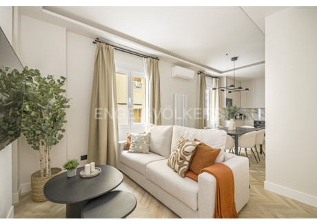 Mieszkanie na sprzedaż - Madrid, Hiszpania, 104 m², 1 053 346 USD (4 308 186 PLN), NET-101123918