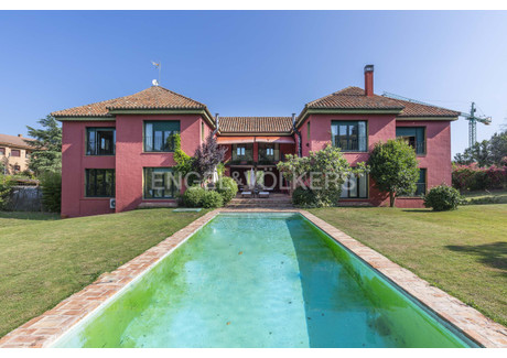 Dom na sprzedaż - Ciudalcampo, Hiszpania, 943 m², 1 733 352 USD (6 829 407 PLN), NET-90076502