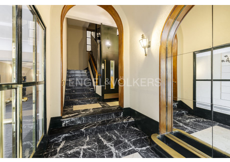 Mieszkanie na sprzedaż - Madrid, Hiszpania, 214 m², 2 526 273 USD (10 559 822 PLN), NET-93225057