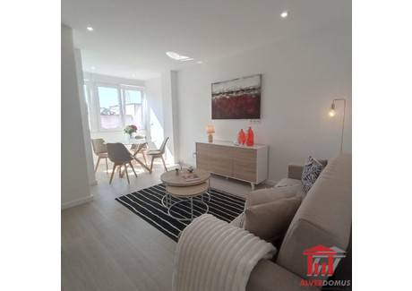 Mieszkanie na sprzedaż - Lisboa, Portugalia, 54 m², 377 913 USD (1 500 315 PLN), NET-100315328