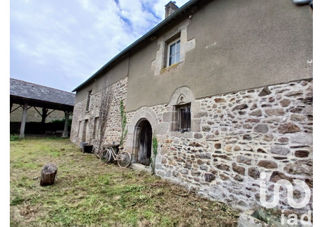 Dom na sprzedaż - Calorguen, Francja, 165 m², 172 722 USD (716 797 PLN), NET-103235942