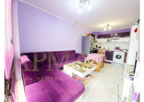 Mieszkanie na sprzedaż - Южен/Iujen Пловдив/plovdiv, Bułgaria, 87 m², 132 401 USD (553 435 PLN), NET-102062885