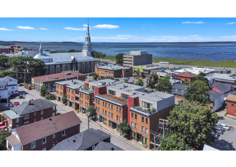 Komercyjne na sprzedaż - 18-28 Rue St-Pierre, Rimouski, QC G5L1T3, CA Rimouski, Kanada, 682 m², 712 307 USD (2 920 458 PLN), NET-100175401