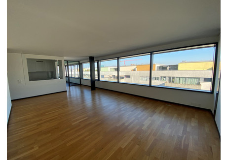 Mieszkanie do wynajęcia - Flüelastrasse Zurich, Szwajcaria, 87 m², 3358 USD (13 668 PLN), NET-102654606