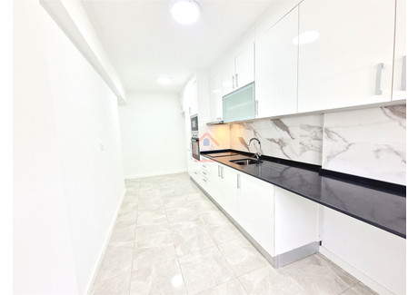 Mieszkanie na sprzedaż - Seixal, Portugalia, 103 m², 289 795 USD (1 141 791 PLN), NET-96271173