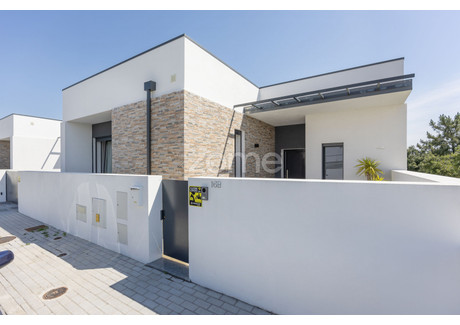 Dom na sprzedaż - Leiria, Portugalia, 270 m², 417 541 USD (1 707 742 PLN), NET-97848105