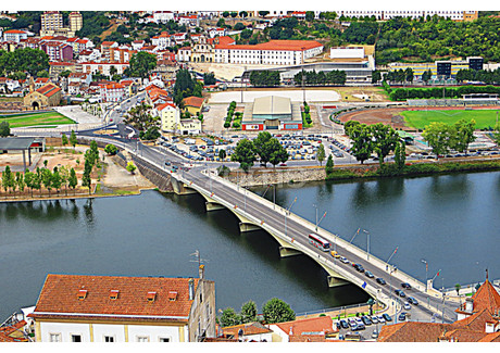 Działka na sprzedaż - Coimbra, Portugalia, 324 m², 48 189 USD (193 236 PLN), NET-93296887