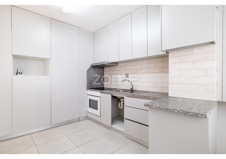 Mieszkanie na sprzedaż - Vila Nova De Famalicao, Portugalia, 100 m², 205 995 USD (854 879 PLN), NET-102850355