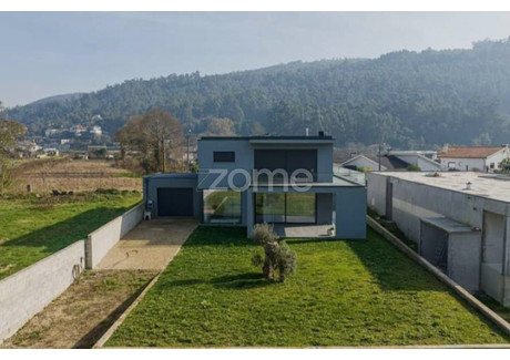 Dom na sprzedaż - Vila Nova De Famalicao, Portugalia, 254 m², 533 439 USD (2 043 072 PLN), NET-99427132