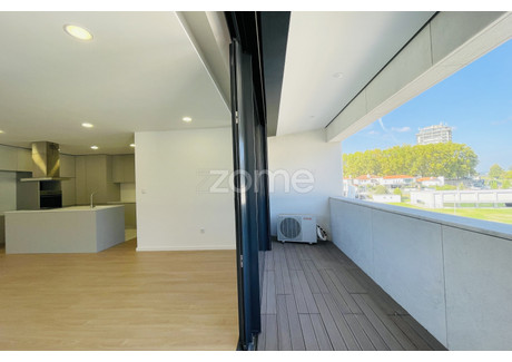 Mieszkanie na sprzedaż - Santo Tirso, Portugalia, 172 m², 390 190 USD (1 630 994 PLN), NET-101490030