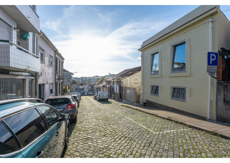 Dom na sprzedaż - Porto, Portugalia, 230 m², 727 296 USD (2 974 639 PLN), NET-102244231