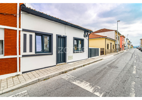 Dom na sprzedaż - Gondomar, Portugalia, 70 m², 244 132 USD (944 792 PLN), NET-93483718