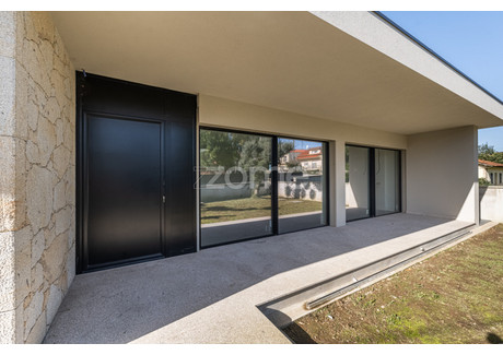 Dom na sprzedaż - Barcelos, Portugalia, 612 m², 500 078 USD (2 045 320 PLN), NET-102229799