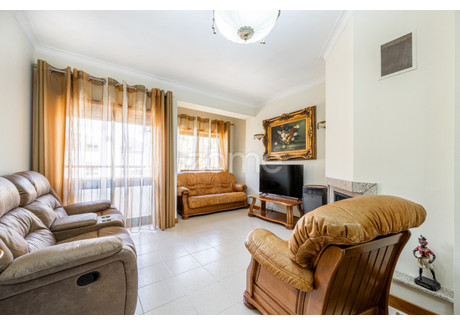 Mieszkanie na sprzedaż - Paços De Ferreira, Portugalia, 95 m², 178 671 USD (703 964 PLN), NET-94691994