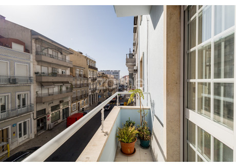 Mieszkanie na sprzedaż - Lisboa, Portugalia, 70 m², 379 945 USD (1 527 379 PLN), NET-92480863