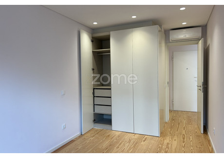 Mieszkanie na sprzedaż - Porto, Portugalia, 53 m², 270 345 USD (1 121 932 PLN), NET-93145087