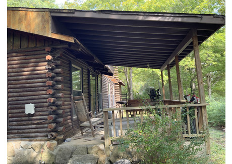 Dom na sprzedaż - 922 Rockhouse Rd, Lewis County, TN Hohenwald, Usa, 191,1 m², 225 000 USD (915 750 PLN), NET-102486898