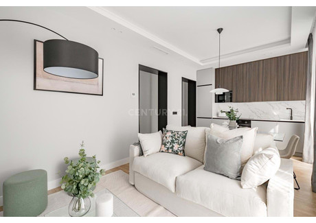 Mieszkanie na sprzedaż - Madrid, Hiszpania, 63 m², 811 865 USD (3 239 340 PLN), NET-97075770