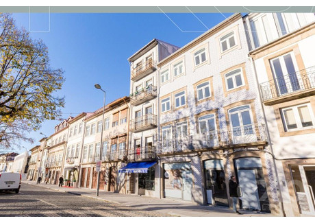 Lokal handlowy na sprzedaż - Braga, Portugalia, 106,4 m², 584 504 USD (2 302 945 PLN), NET-96760018