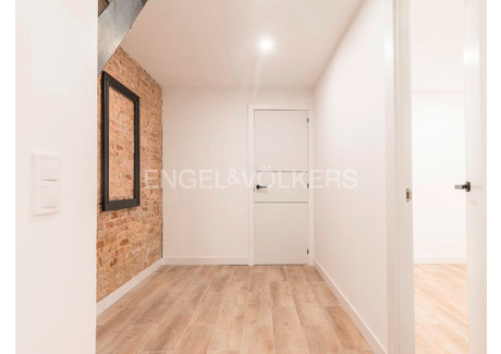 Komercyjne na sprzedaż - Barcelona, Hiszpania, 157 m², 304 466 USD (1 169 150 PLN), NET-100389465