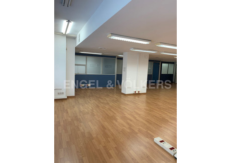 Biuro na sprzedaż - Barcelona, Hiszpania, 263 m², 734 718 USD (2 828 665 PLN), NET-96289167