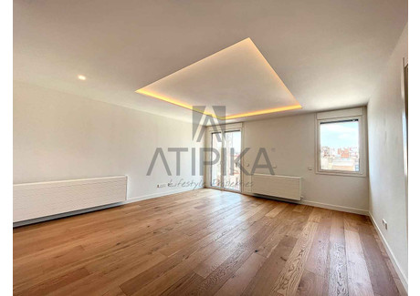 Mieszkanie na sprzedaż - Eixample - L'Antiga Esquerra de l'Eixample Barcelona, Hiszpania, 91 m², 721 032 USD (2 949 020 PLN), NET-89877097