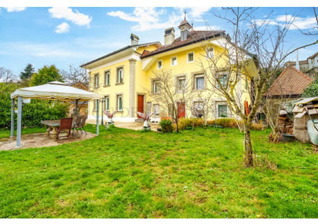 Dom na sprzedaż - Moudon, Szwajcaria, 300 m², 1 499 489 USD (6 147 903 PLN), NET-96373966