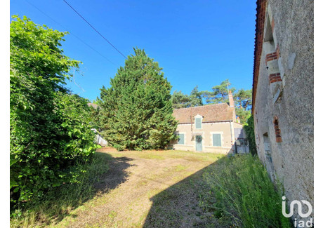 Dom na sprzedaż - Saint-Benoît-Sur-Loire, Francja, 220 m², 172 219 USD (714 710 PLN), NET-102129012