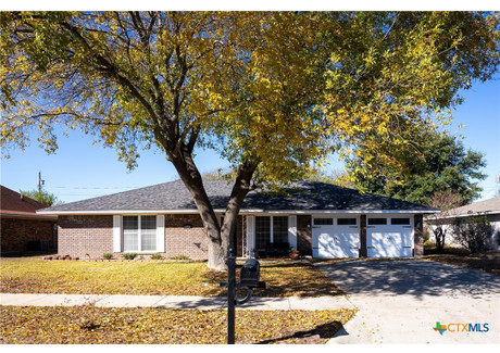 Dom na sprzedaż - 1809 Sycamore Drive, Bell, TX Killeen, Usa, 157,84 m², 237 500 USD (985 625 PLN), NET-103231674