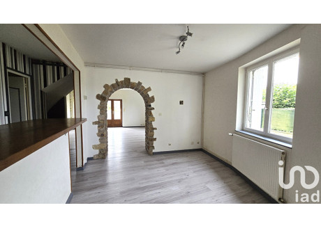 Dom na sprzedaż - Saint-Aubin-Du-Cormier, Francja, 92 m², 217 360 USD (889 004 PLN), NET-100787968