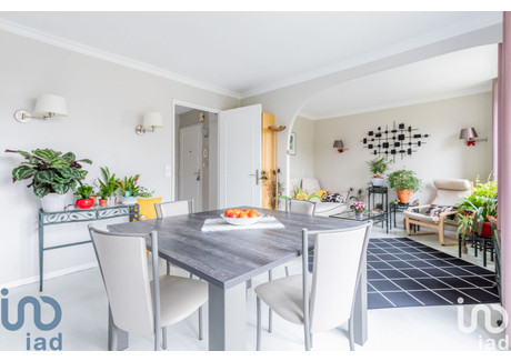 Mieszkanie na sprzedaż - Viry-Châtillon, Francja, 65 m², 210 248 USD (828 378 PLN), NET-95380074