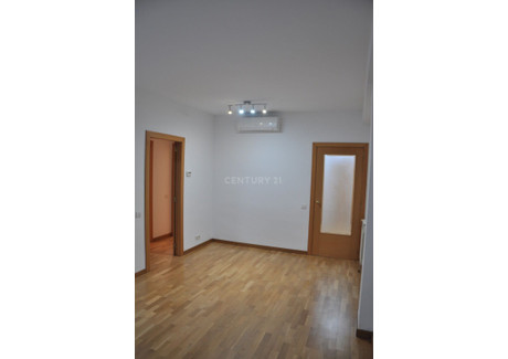 Mieszkanie do wynajęcia - Barcelona, Hiszpania, 64 m², 1026 USD (4175 PLN), NET-102796084