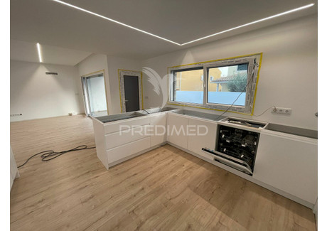 Dom na sprzedaż - Amora Seixal, Portugalia, 185 m², 550 732 USD (2 219 450 PLN), NET-98635842