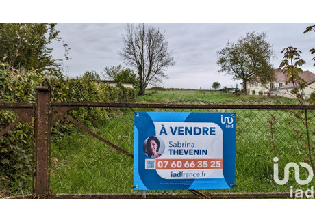 Działka na sprzedaż - Chappes, Francja, 1660 m², 51 446 USD (202 696 PLN), NET-97155301
