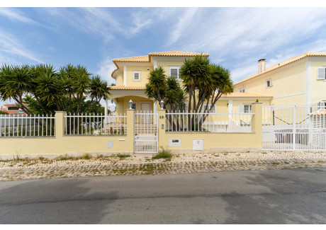 Dom na sprzedaż - Seixal, Portugalia, 180 m², 925 769 USD (3 564 209 PLN), NET-96117548