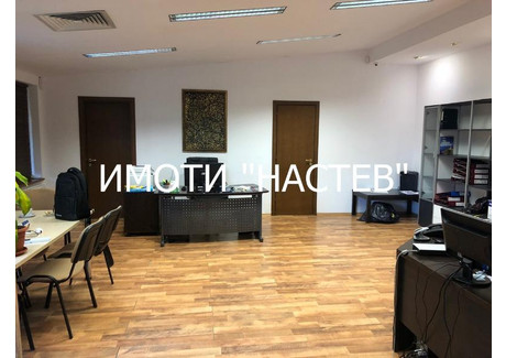 Biuro do wynajęcia - Център/Centar Шумен/shumen, Bułgaria, 180 m², 511 USD (1963 PLN), NET-95536322