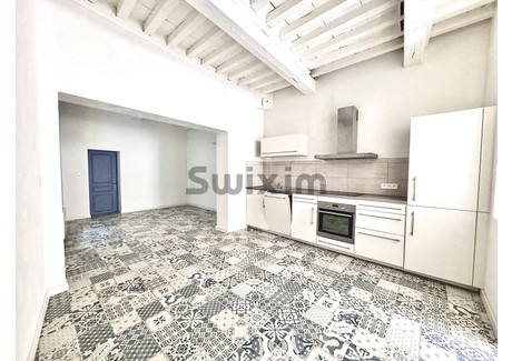 Mieszkanie na sprzedaż - Uzes, Francja, 47 m², 184 542 USD (754 776 PLN), NET-94832327