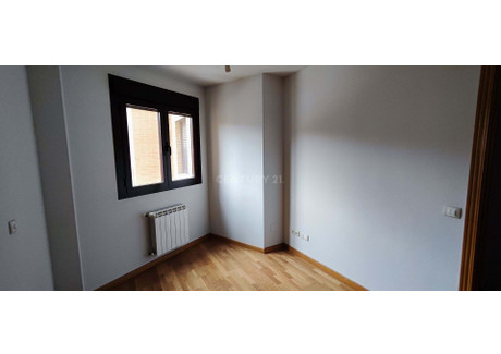 Mieszkanie na sprzedaż - Madrid, Hiszpania, 103 m², 268 277 USD (1 099 936 PLN), NET-102722915